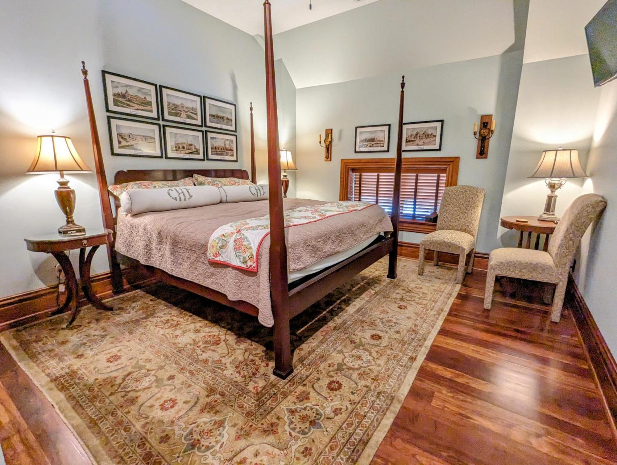 Gothic Heights Inn Clifton Heights Rom bilde